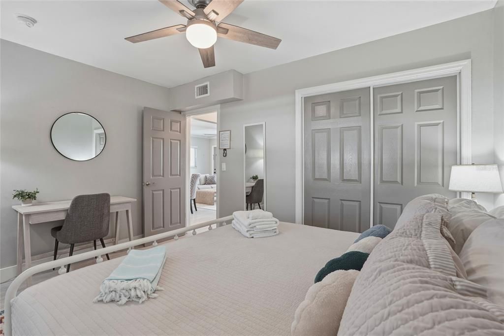 For Sale: $1,999,999 (6 beds, 0 baths, 2464 Square Feet)