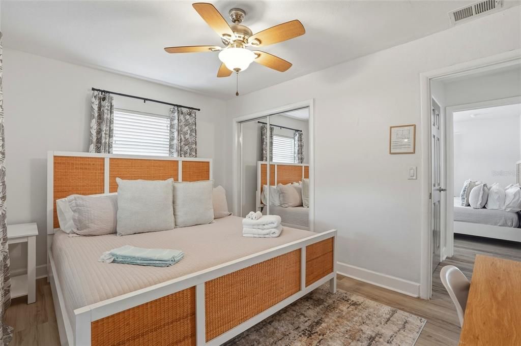 For Sale: $1,999,999 (6 beds, 0 baths, 2464 Square Feet)