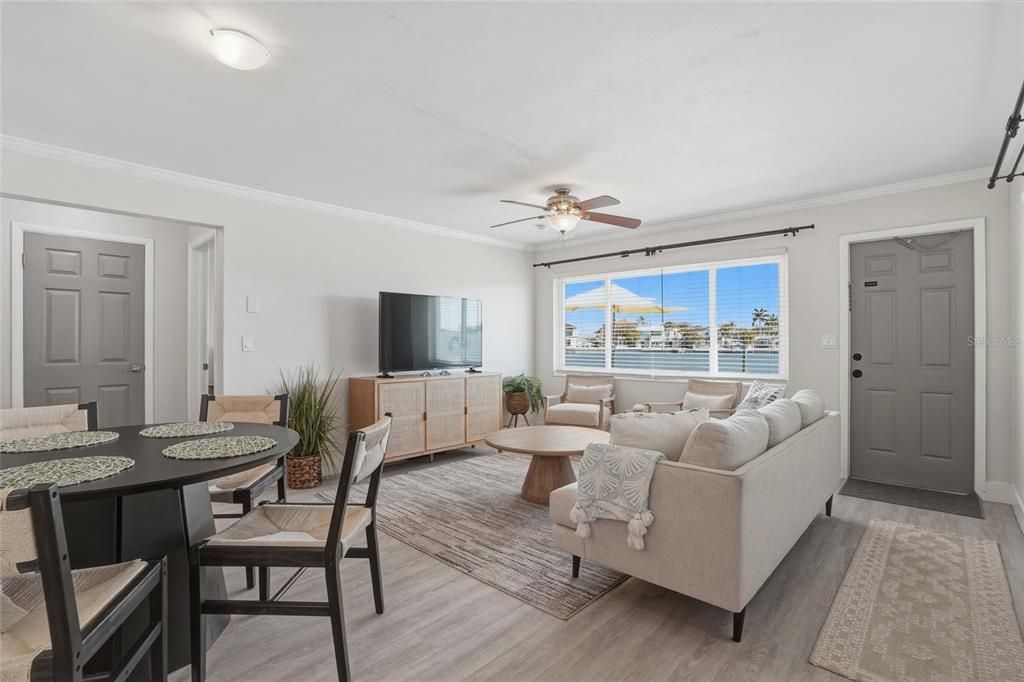 For Sale: $1,999,999 (6 beds, 0 baths, 2464 Square Feet)