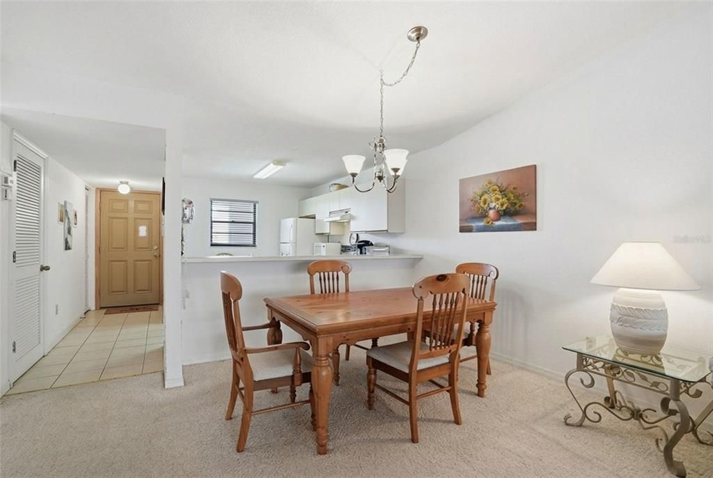 For Sale: $99,000 (2 beds, 2 baths, 1153 Square Feet)
