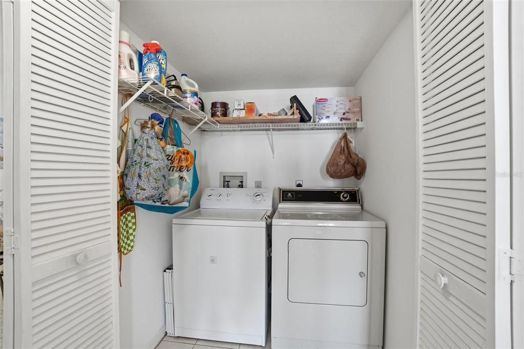 For Sale: $99,000 (2 beds, 2 baths, 1153 Square Feet)