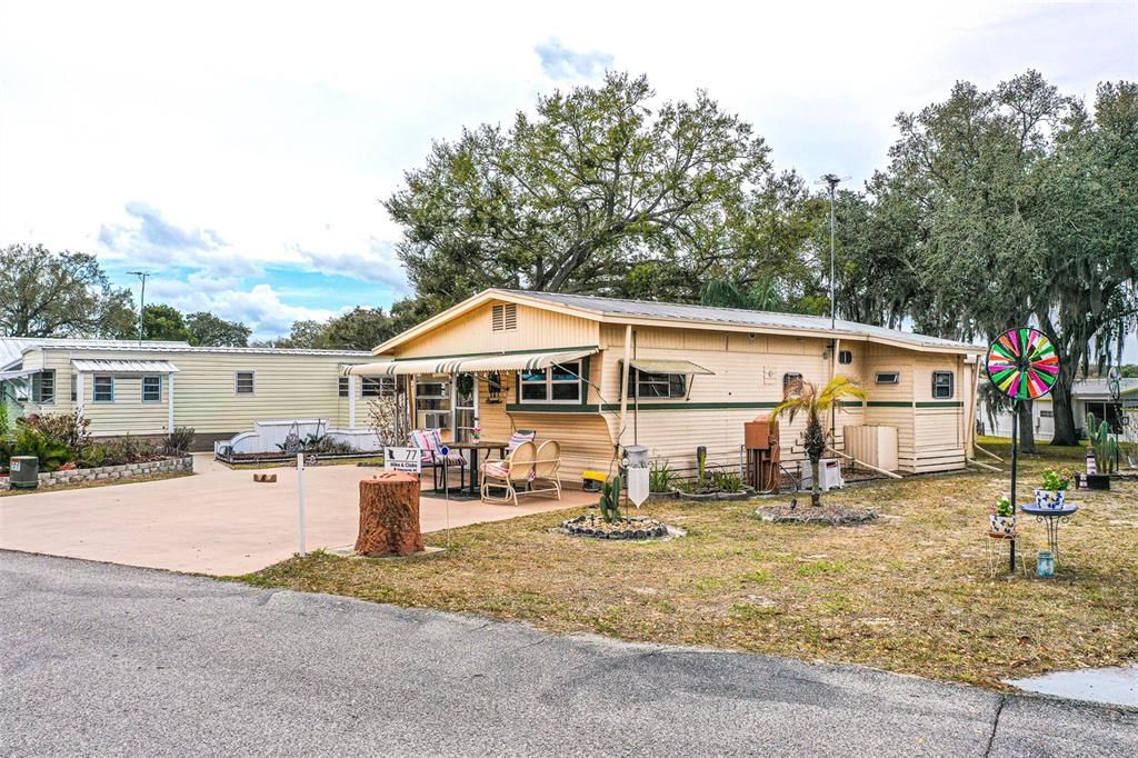 For Sale: $84,500 (2 beds, 2 baths, 1019 Square Feet)
