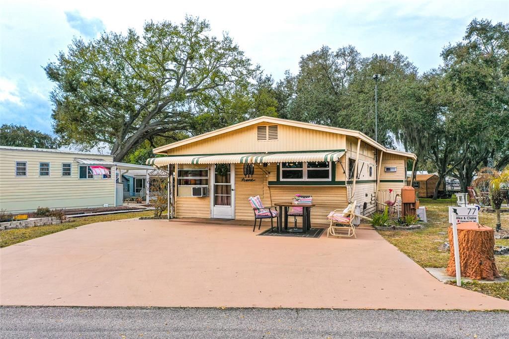 For Sale: $84,500 (2 beds, 2 baths, 1019 Square Feet)