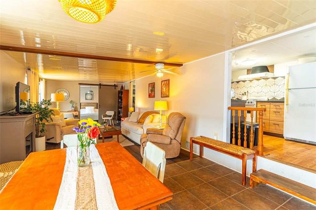 For Sale: $84,500 (2 beds, 2 baths, 1019 Square Feet)