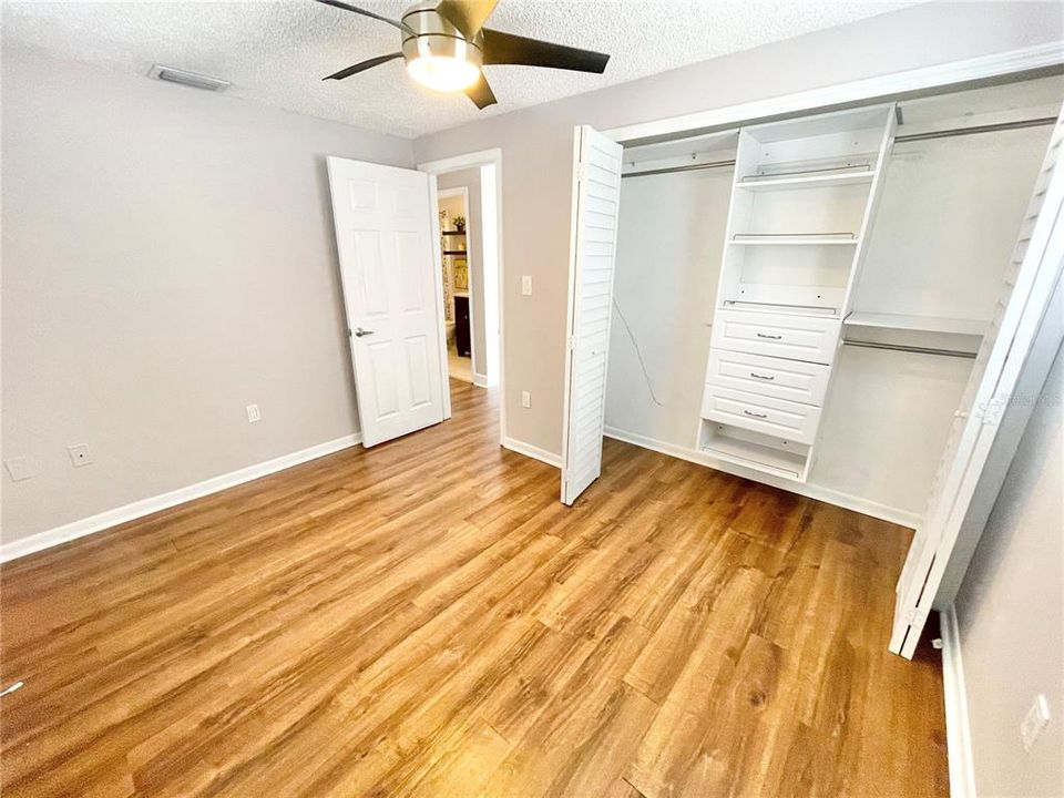 Activo con contrato: $1,895 (2 camas, 1 baños, 675 Pies cuadrados)