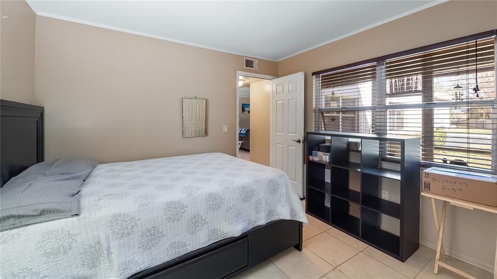 En Venta: $200,000 (2 camas, 2 baños, 918 Pies cuadrados)