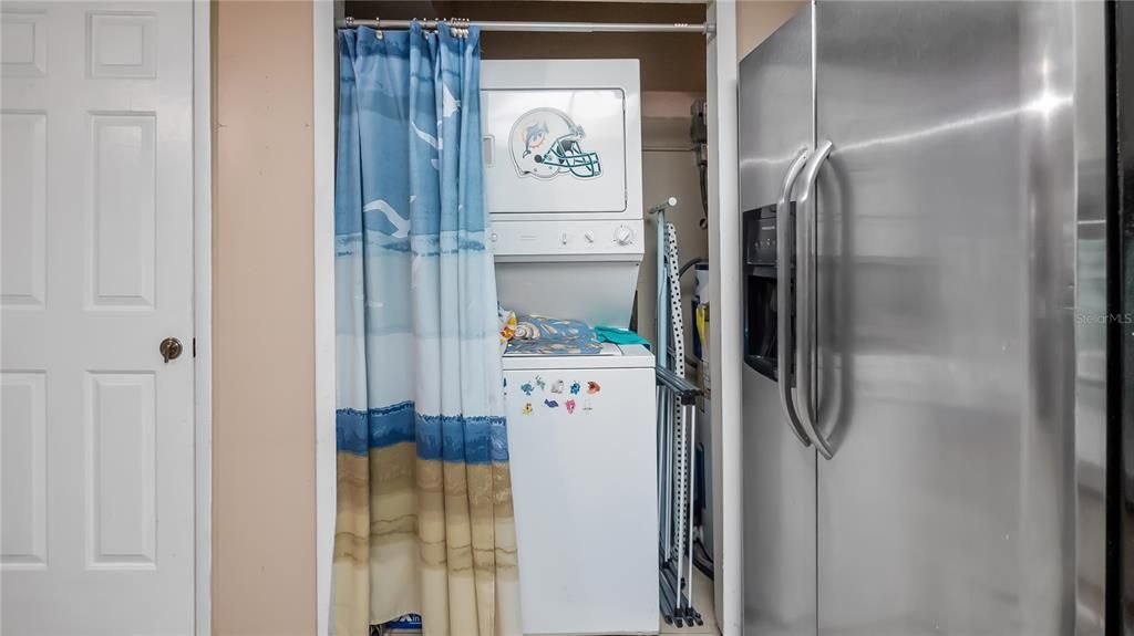 En Venta: $200,000 (2 camas, 2 baños, 918 Pies cuadrados)