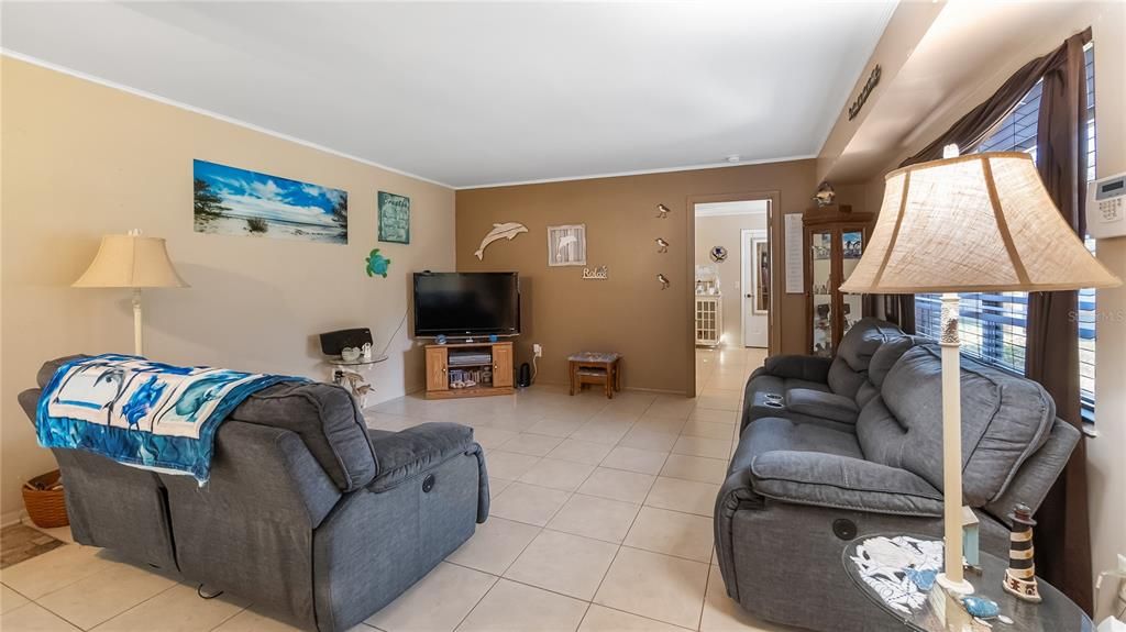 En Venta: $200,000 (2 camas, 2 baños, 918 Pies cuadrados)