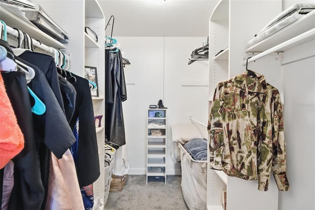 For Sale: $185,000 (2 beds, 1 baths, 996 Square Feet)