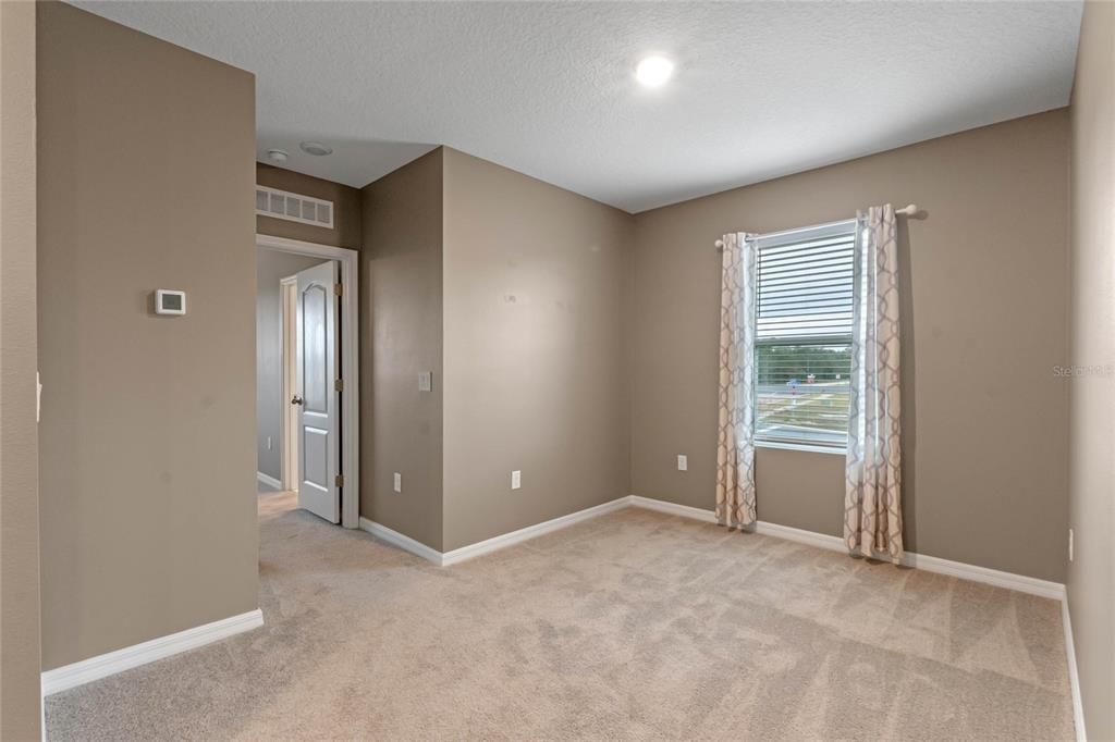 For Sale: $295,001 (3 beds, 2 baths, 1758 Square Feet)
