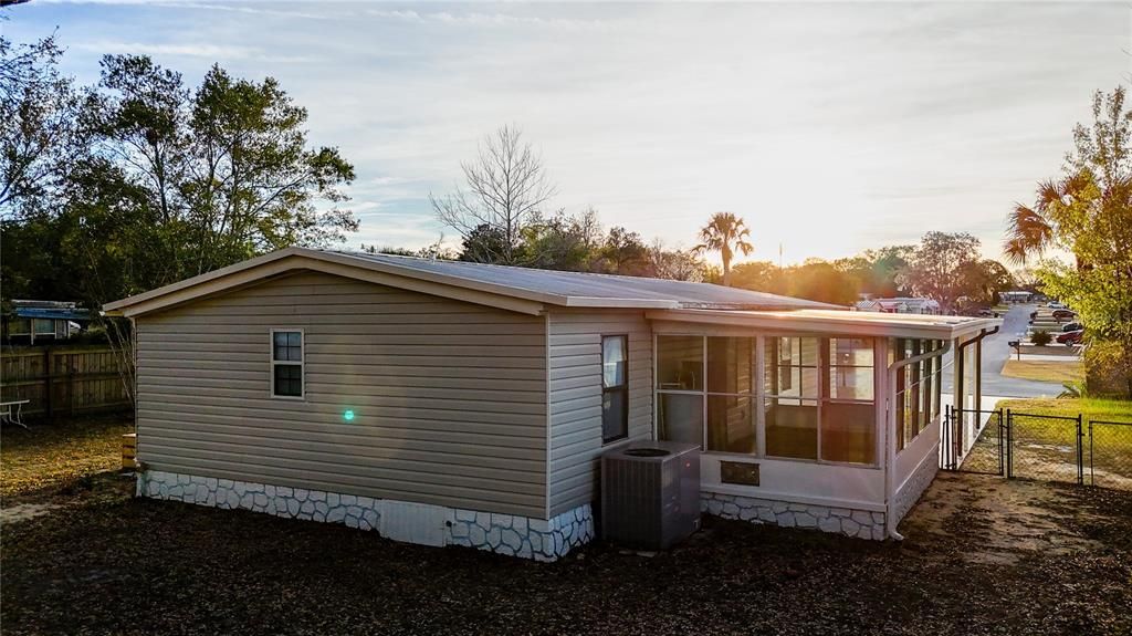 En Venta: $155,000 (3 camas, 2 baños, 1152 Pies cuadrados)