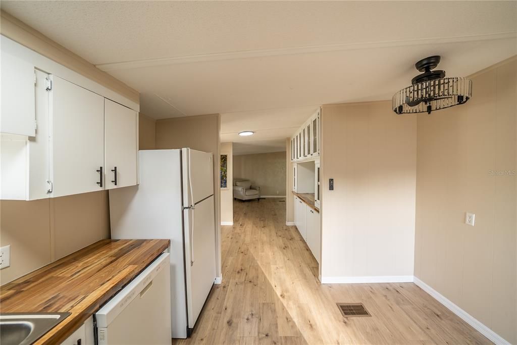 En Venta: $155,000 (3 camas, 2 baños, 1152 Pies cuadrados)