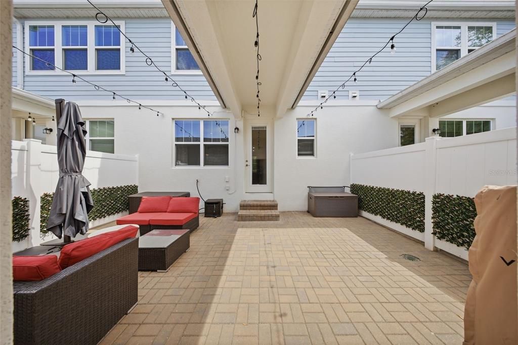 For Sale: $364,900 (2 beds, 2 baths, 1497 Square Feet)