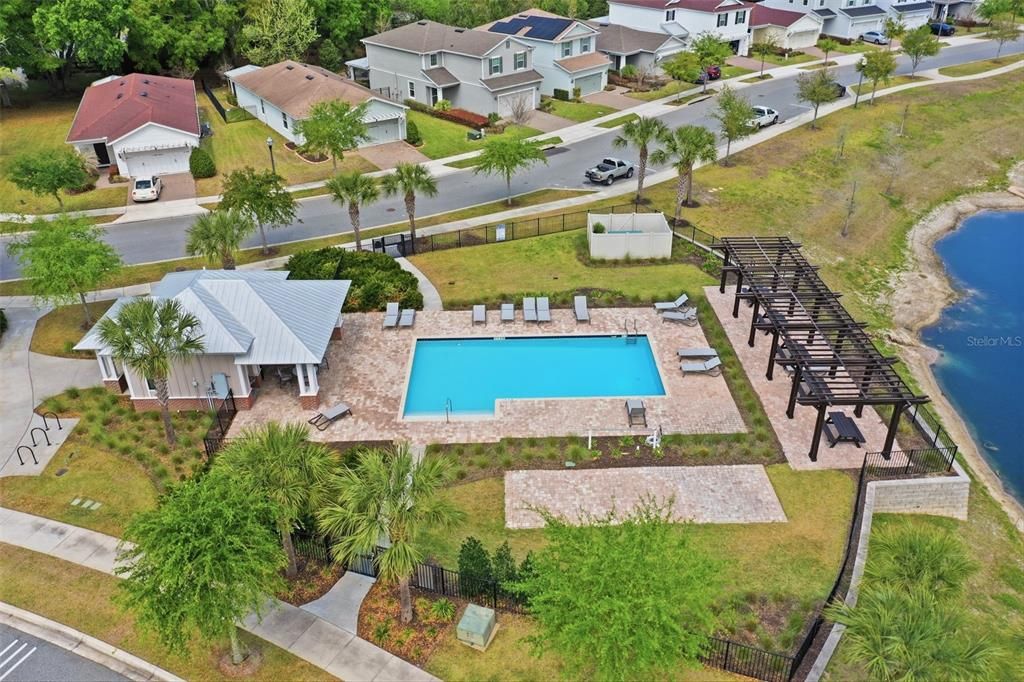 For Sale: $364,900 (2 beds, 2 baths, 1497 Square Feet)
