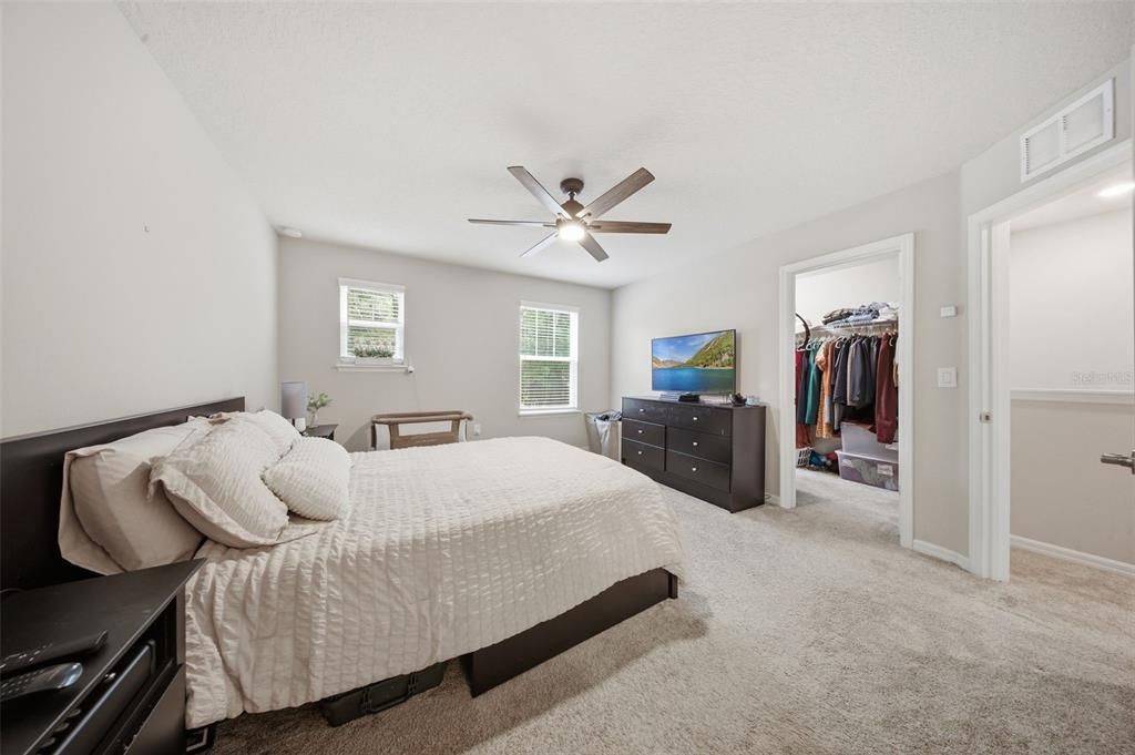 For Sale: $364,900 (2 beds, 2 baths, 1497 Square Feet)