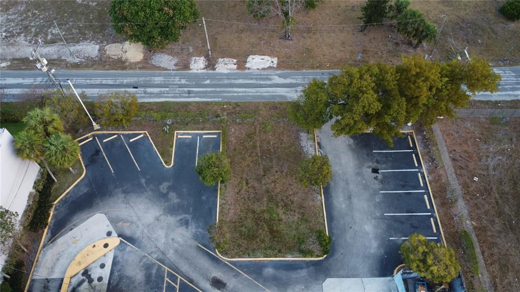 待售: $165,000 (0.04 acres)