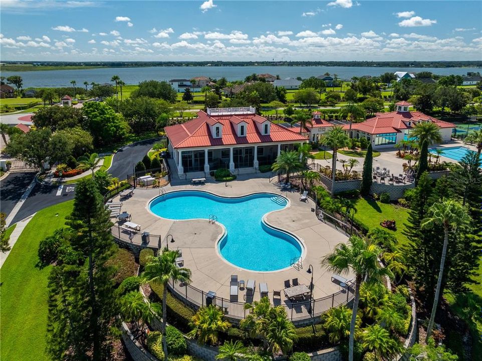 На продажу: $80,000 (0.27 acres)