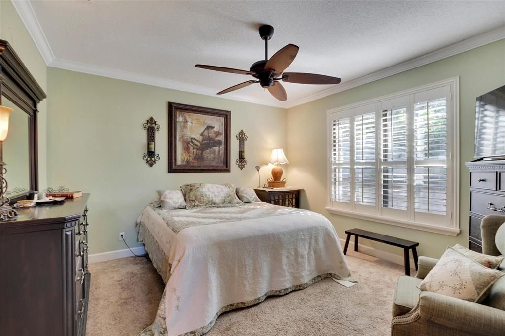 Active With Contract: $275,000 (2 beds, 2 baths, 1631 Square Feet)