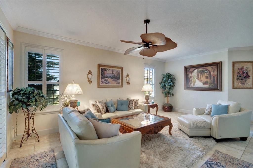 Active With Contract: $275,000 (2 beds, 2 baths, 1631 Square Feet)