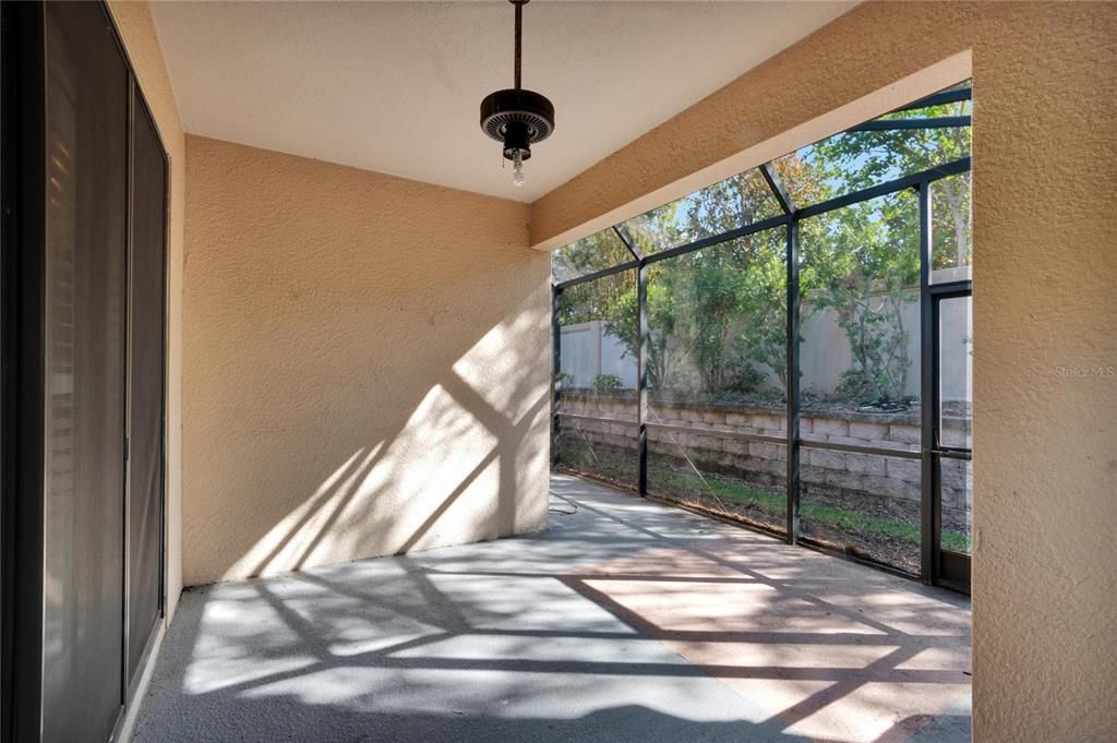 Active With Contract: $275,000 (2 beds, 2 baths, 1631 Square Feet)