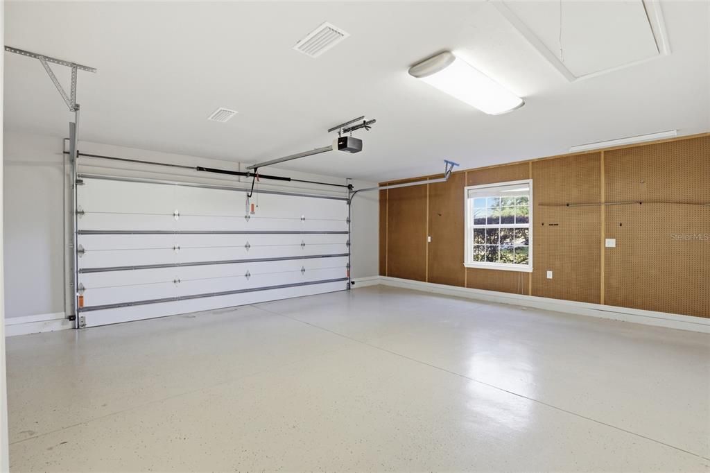 For Sale: $799,900 (5 beds, 3 baths, 3157 Square Feet)