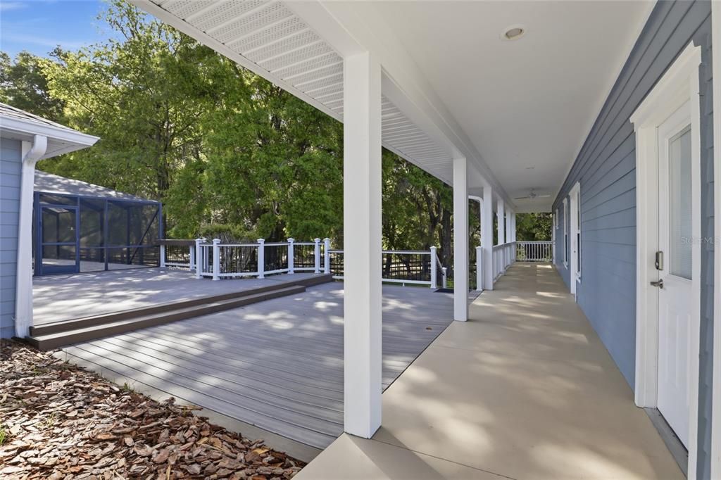 For Sale: $799,900 (5 beds, 3 baths, 3157 Square Feet)