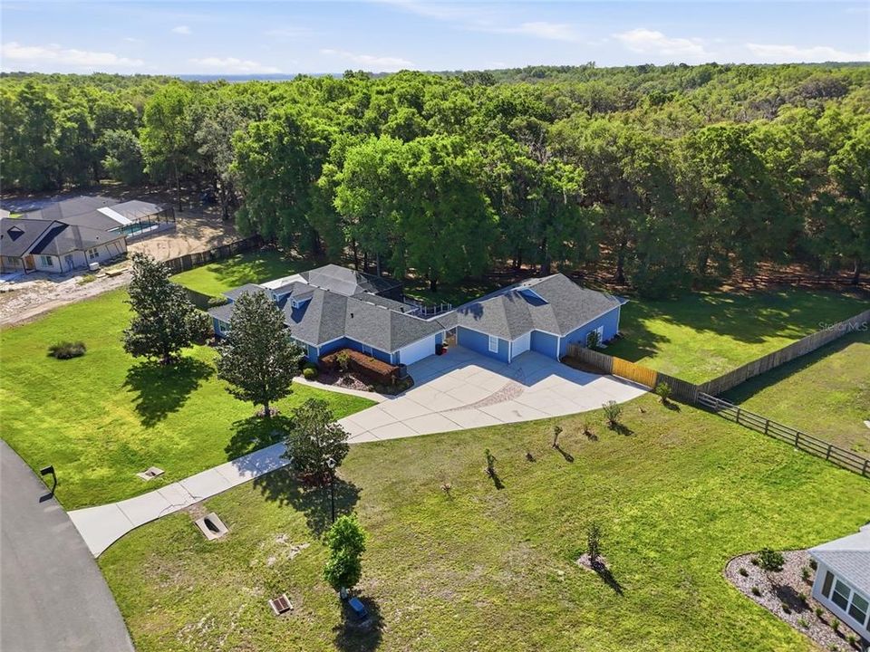 For Sale: $799,900 (5 beds, 3 baths, 3157 Square Feet)