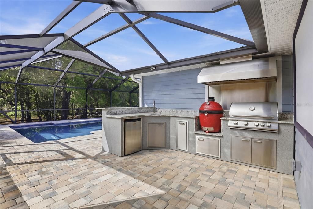 For Sale: $799,900 (5 beds, 3 baths, 3157 Square Feet)