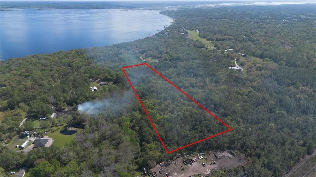 На продажу: $189,700 (9.94 acres)