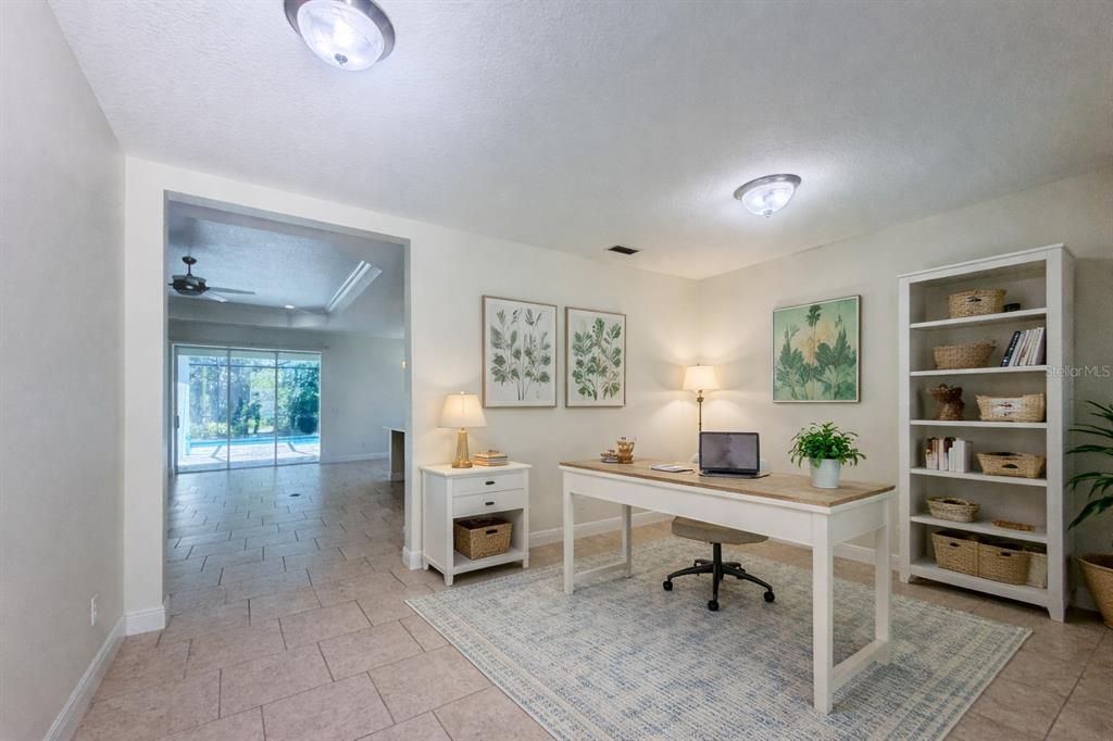 Active With Contract: $3,600 (3 beds, 2 baths, 2002 Square Feet)