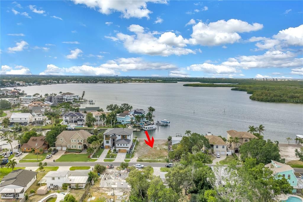 For Sale: $1,495,000 (0.24 acres)