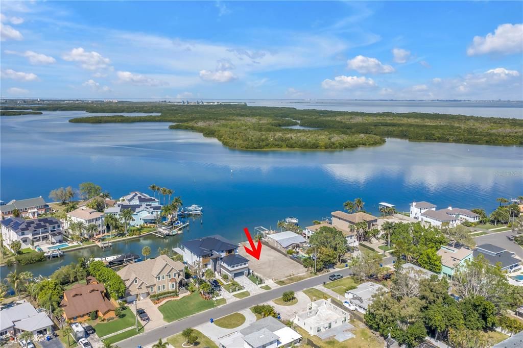 For Sale: $1,495,000 (0.24 acres)