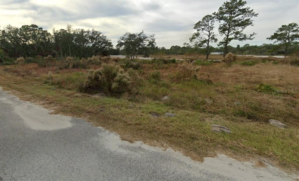 For Sale: $15,990 (0.28 acres)