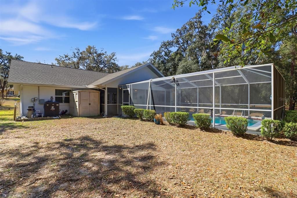 For Sale: $320,000 (3 beds, 2 baths, 1607 Square Feet)