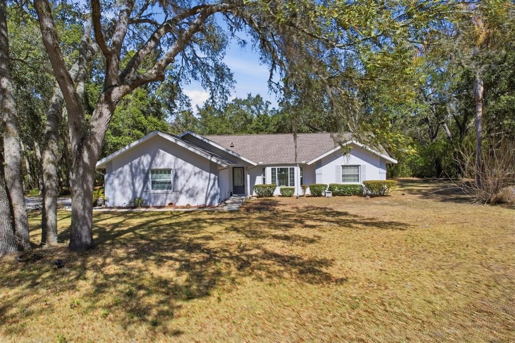 For Sale: $320,000 (3 beds, 2 baths, 1607 Square Feet)