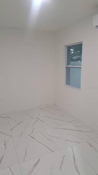 В аренду: $1,000 (1 спален, 1 ванн, 480 Квадратных фут)