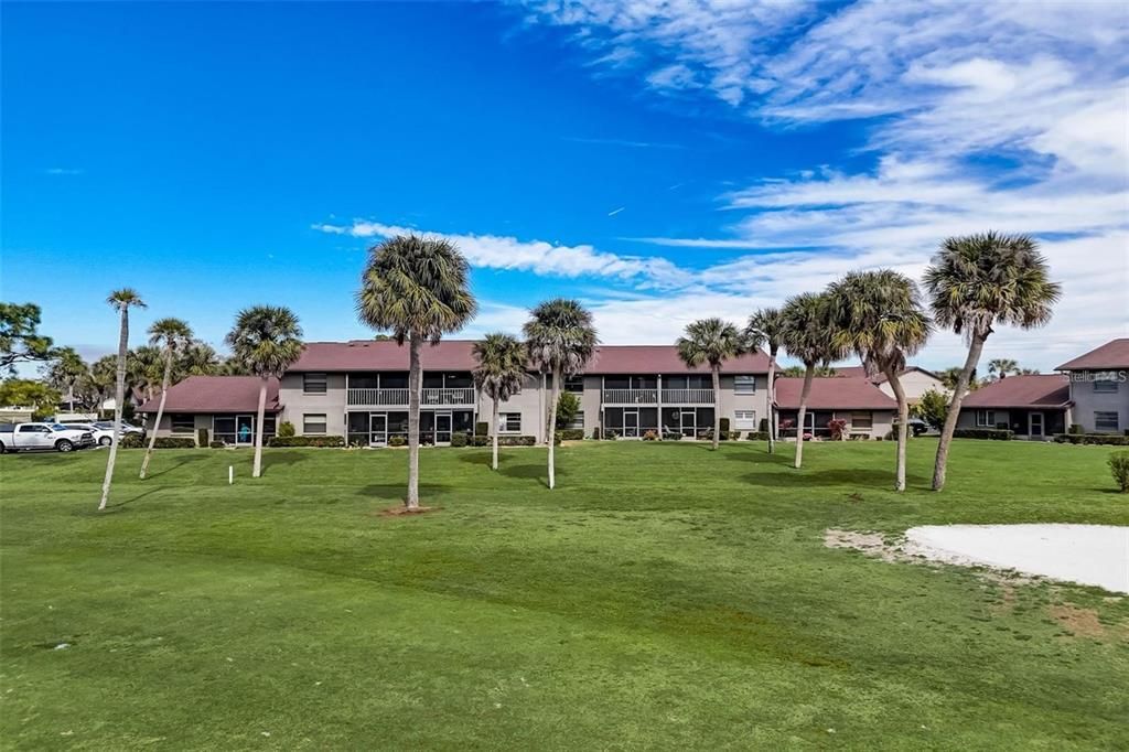 Active With Contract: $169,777 (2 beds, 1 baths, 860 Square Feet)