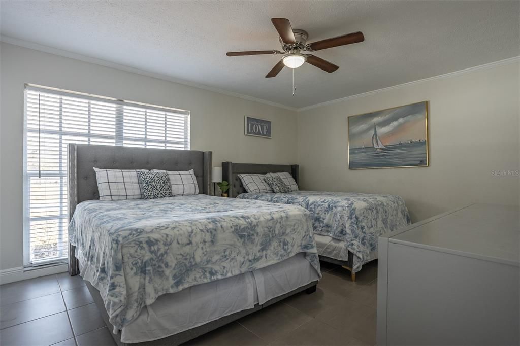 For Sale: $420,000 (4 beds, 3 baths, 1859 Square Feet)