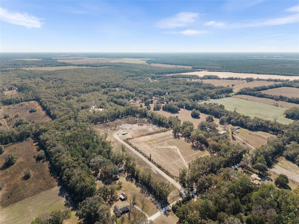 На продажу: $250,000 (10.00 acres)
