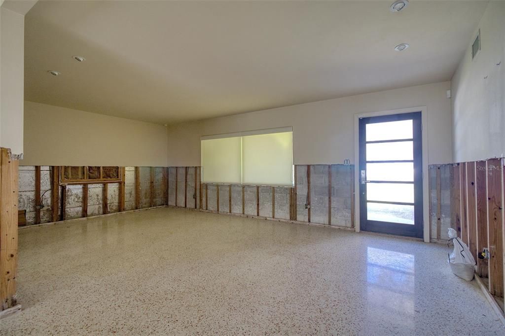 For Sale: $1,119,990 (0.49 acres)