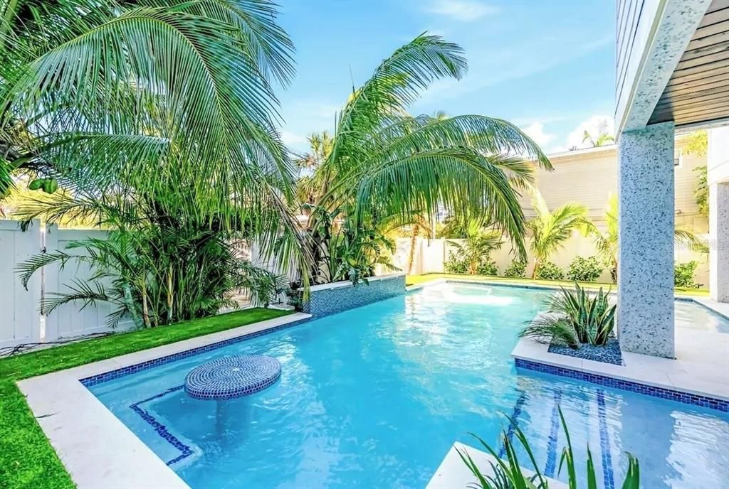 En Venta: $3,400,000 (7 camas, 7 baños, 2936 Pies cuadrados)