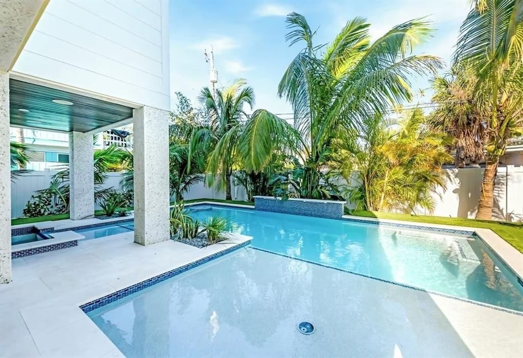 En Venta: $3,400,000 (7 camas, 7 baños, 2936 Pies cuadrados)