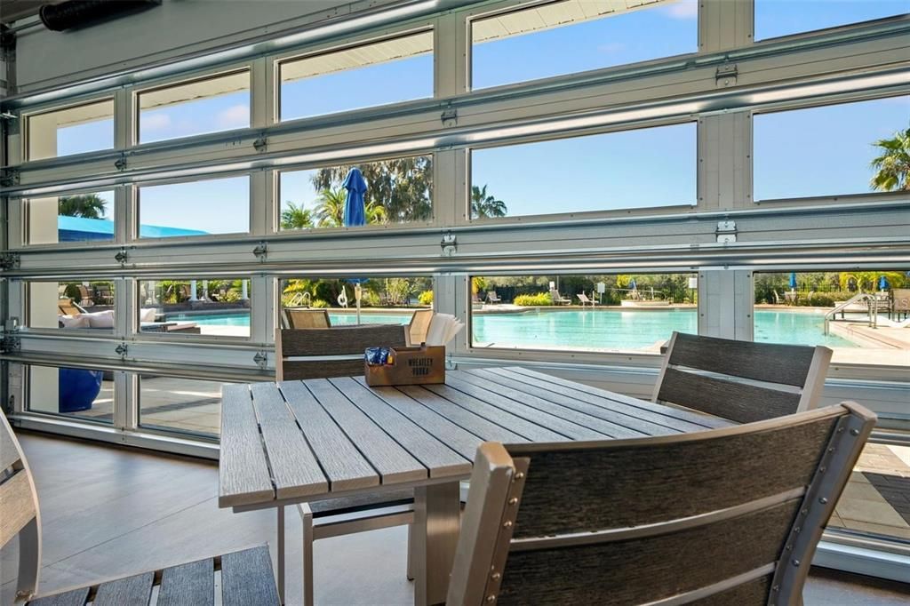 Activo con contrato: $559,950 (4 camas, 3 baños, 2667 Pies cuadrados)