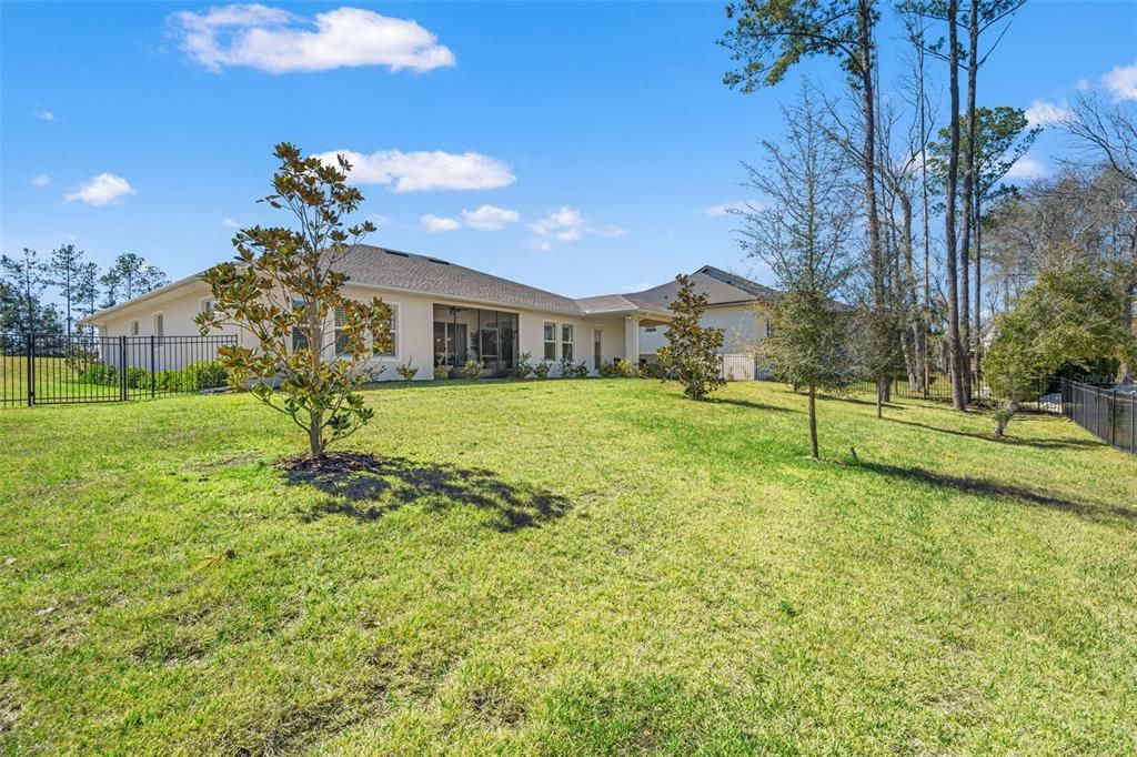 Activo con contrato: $559,950 (4 camas, 3 baños, 2667 Pies cuadrados)