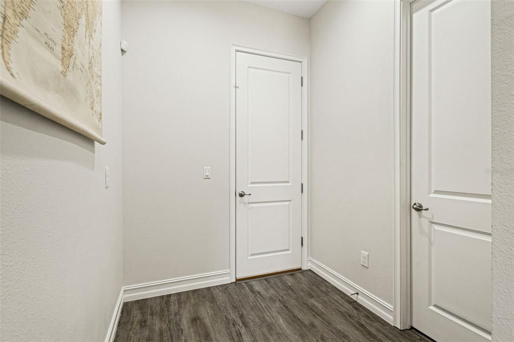 Activo con contrato: $559,950 (4 camas, 3 baños, 2667 Pies cuadrados)