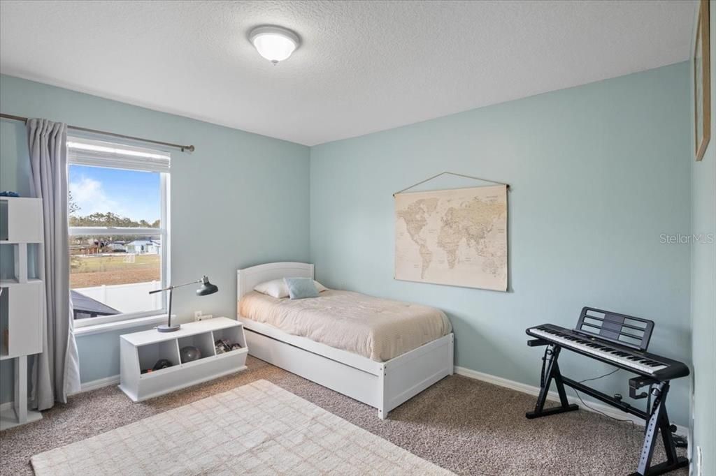 Activo con contrato: $679,000 (5 camas, 3 baños, 2916 Pies cuadrados)