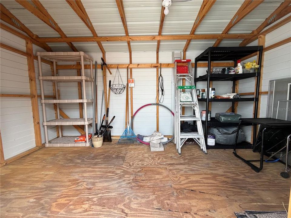 For Sale: $180,000 (2 beds, 2 baths, 1060 Square Feet)
