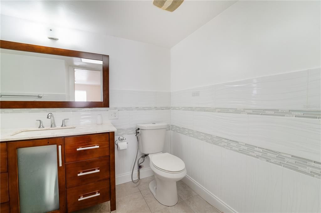 Active With Contract: $320,000 (3 beds, 2 baths, 1567 Square Feet)