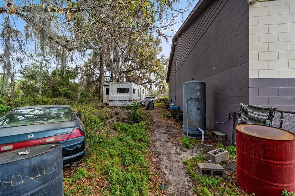 Active With Contract: $699,900 (0 beds, 0 baths, 7500 Square Feet)