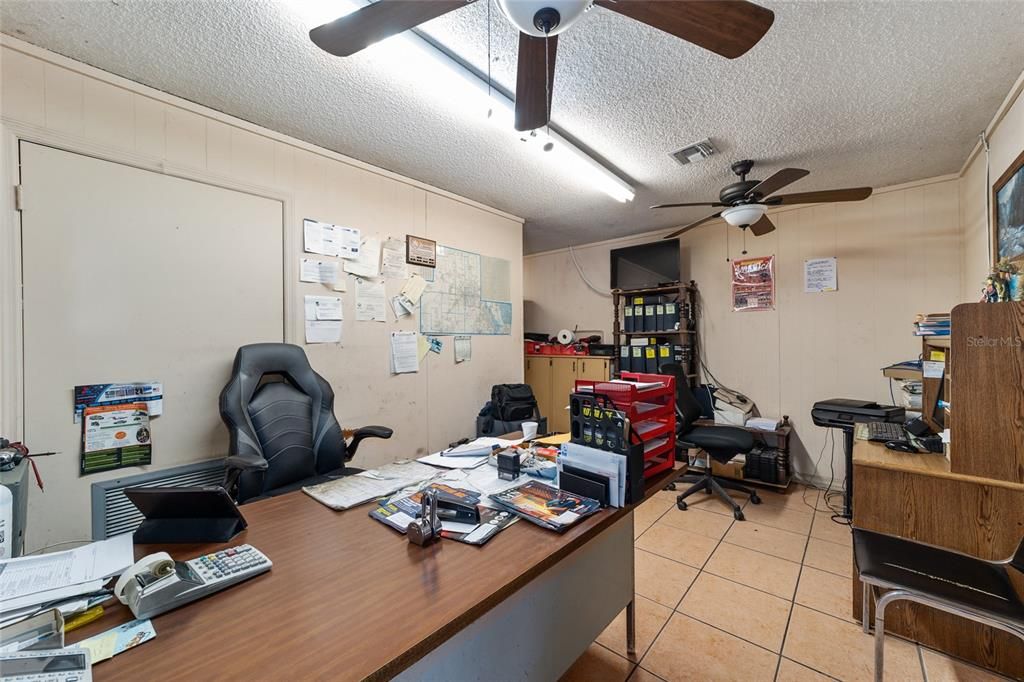 Active With Contract: $699,900 (0 beds, 0 baths, 7500 Square Feet)